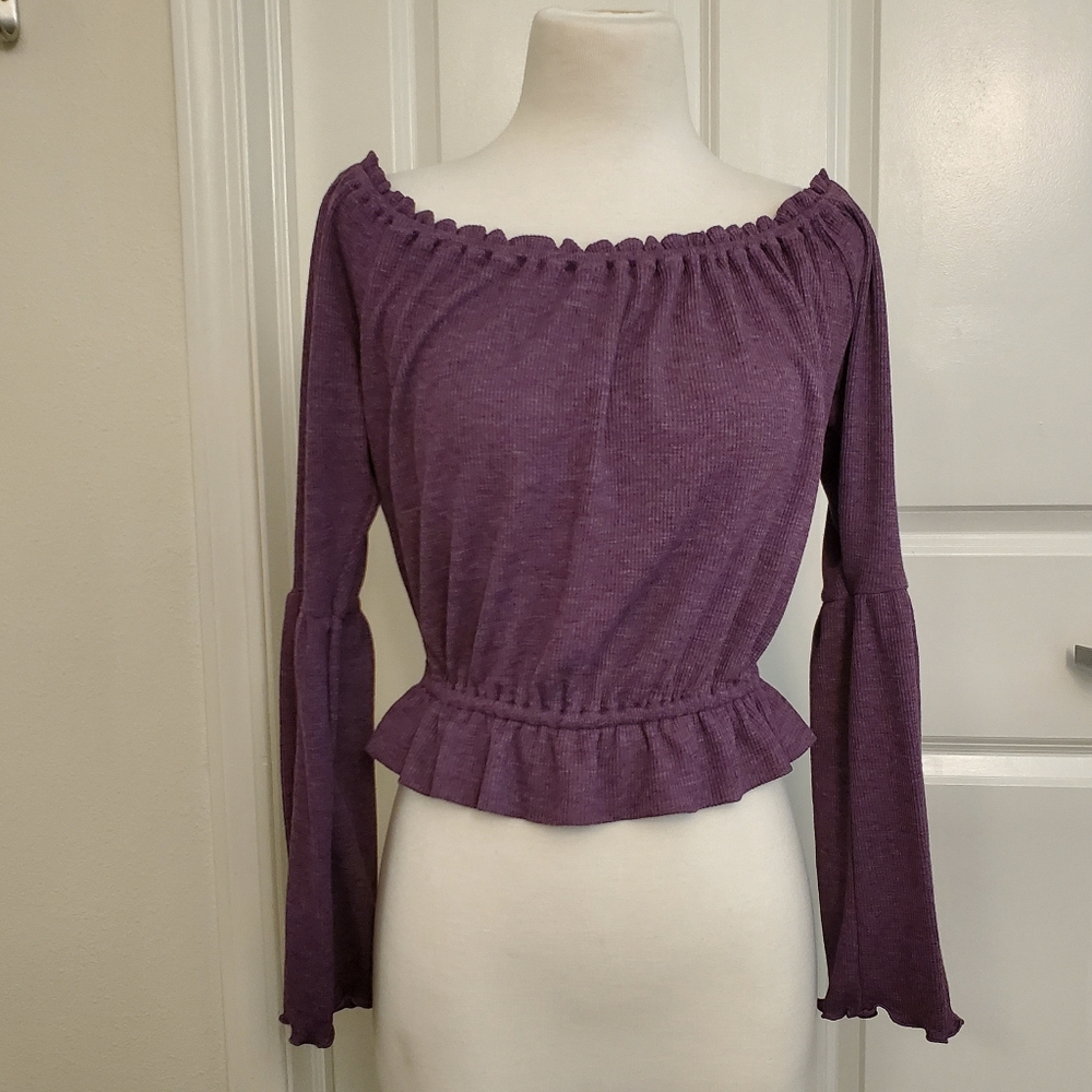 NWT. Boho Bell Sleeve Top